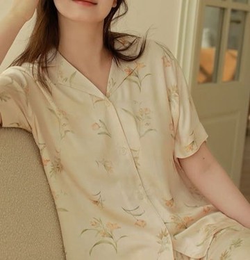 唯美花朵人棉睡衣套裝