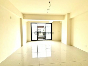 太平｜全新完工未住｜採光別墅有孝親房｜自家車庫｜台中市太平區新平路三段