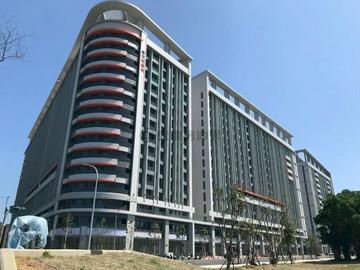 【世紀鑫城】首購換屋輕工業風三室雙開窗衛浴平車｜新竹市東區金城三路