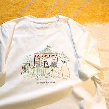 Upch 夏天找到了，透心涼心飛揚。t恤純棉短袖男女純棉寬松情侶裝