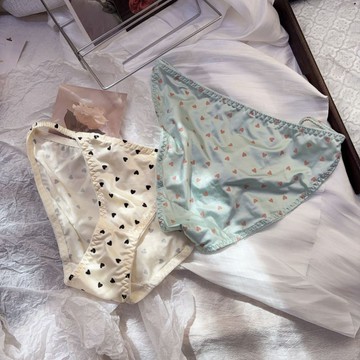 7846 人收藏備查💓日系愛心印花內褲女低腰蕾絲邊少女款透氣親膚絲滑女士三角內褲29BE