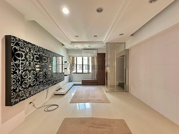 巨蛋頂級商圈美麗PARTY II三房平車｜高雄市鼓山區明倫路