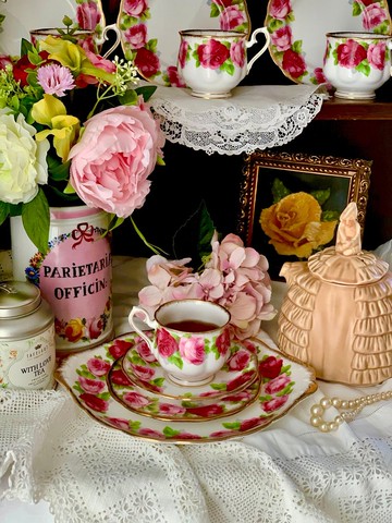 1935年Royal Albert古董花茶杯手繪咖啡杯馬年新年佈置情人節禮物