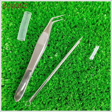 采媚 L型粉刺夾+痘棒 (不挑色 款) 痘痘夾 挑痘夾 粉刺神器 眉毛夾【A421593】【不囉唆】