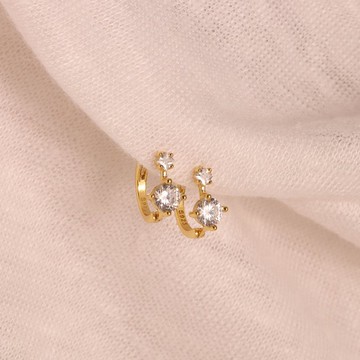 s925銀輕奢超閃女生耳環 小眾獨特設計 抗過敏 可戴洗澡耳扣