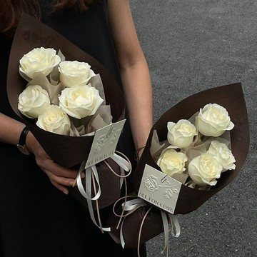 台灣出貨💙玫瑰假花小花束碎冰仿真永生花成品生日教師節禮物送女友閨蜜老師