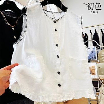 初色 簡約棉麻風純色圓領線條刺繡木耳邊口袋單排釦無袖上衣背心女背心-共2色-14205(M-2XL可選)