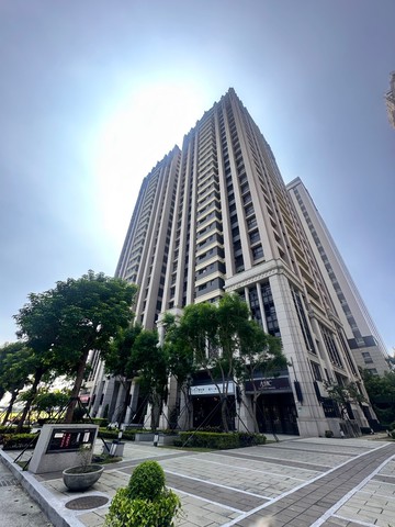 新悅城香榭區高樓層全新景觀四房(無事故區)｜台南市安平區健康三街