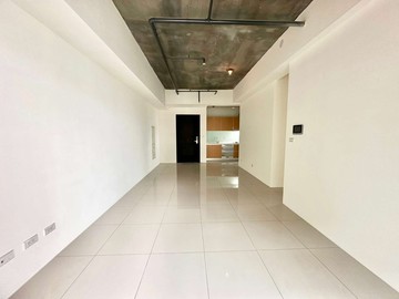 獨家店長推薦全新交屋春福興波高樓朝南三房雙平車｜台中市太平區環中東路三段