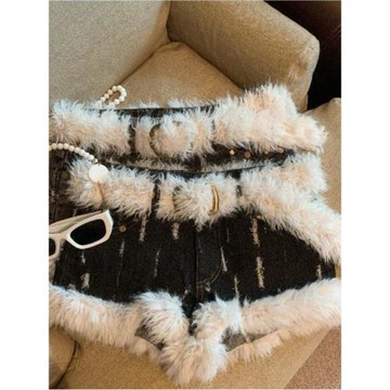 秋冬新款千禧辣妹風復古設計感牛仔高腰顯瘦時尚百搭毛毛邊短褲女