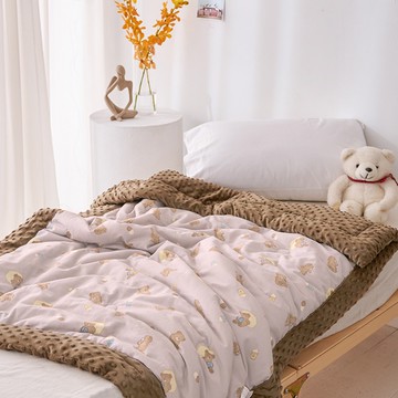 棉被 / Heat Fi / 兒童 精梳棉豆豆安撫棉被 / 奶咖佐熊