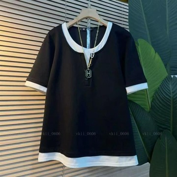 【韓版中大尺碼女裝】加大尺碼女生休閒短袖T恤 寬鬆顯瘦上衣 150公斤內可穿 300斤大尺碼時尚百搭寬鬆假兩件 vk2