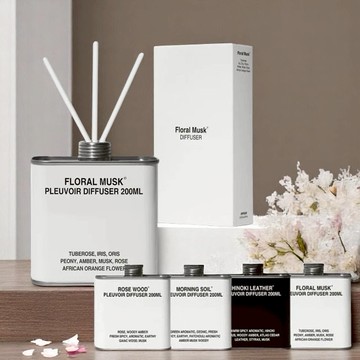 [平輸版] 韓國Pleuvoire 持香香水擴香瓶200ML 香氛擴香 附藤木香枝 居家擴香 辦公擴香 工作室擴香 室內擴香 四種香氣 紅遍國際的香氛品牌 質感高級療癒送禮自用皆宜