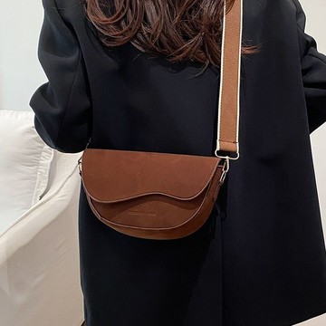 風度嚴選❤️ 復古磨砂馬鞍包女 2026新款 時尚潮流單肩包 小衆高級質感斜挎包