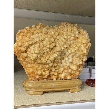 黃水晶晶鎮