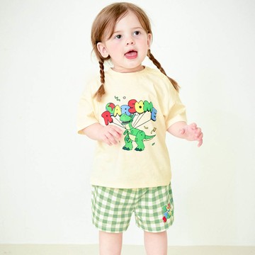 韓國 mollimelli - (聯名款)卡通人物抱抱龍格紋短袖套裝-奶油米X綠