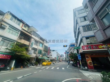 名店老闆退休~瑞隆商圈15米正街 | 透天金店面｜高雄市前鎮區瑞和街