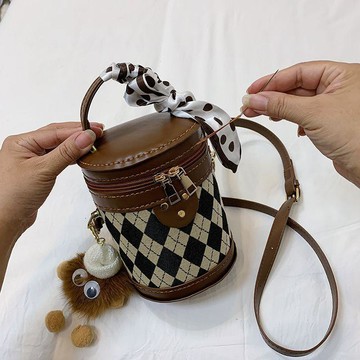 【免運】高顔值水桶包diy手工編制包 手作禮物 自制材料包 時尚單肩斜挎包 百搭休閒通勤包 高檔手縫包 DIY材料包