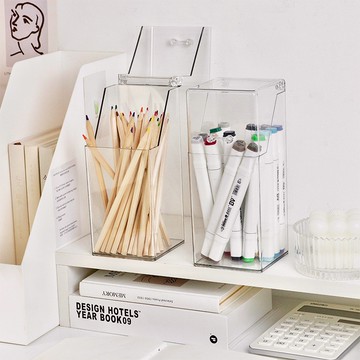 台灣現貨🔥方形筆筒 簡約筆筒 透明筆筒 學生桌面整理收納盒 帶蓋筆筒 化妝刷收納桶 透明化妝刷桶 防塵筆筒 桌上收納