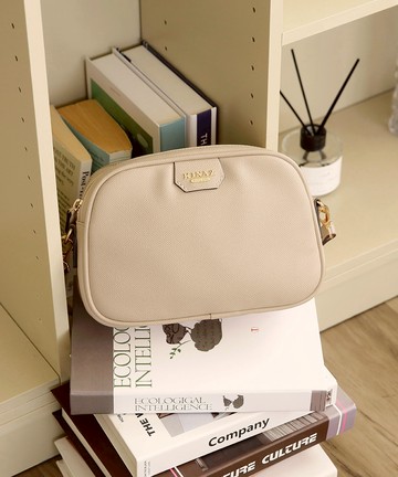 雙層拉鍊幾何五金LOGO斜背包-淡杏輕拍-雙序曲系列(BX96439-60)