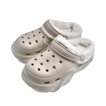 ego life 星星配飾柔軟毛絨 EVA增高厚底洞洞鞋  245~250mm  卡其色