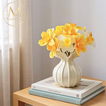 法式芭蕾少女海莉優雅白陶瓷小花瓶