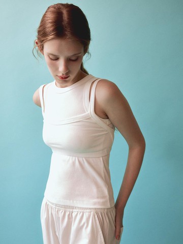Essential sleeveless