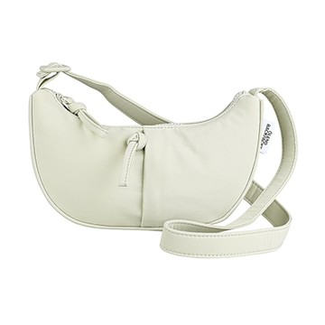 OLEND Moon英文字布標LOGO防水尼龍拉鍊肩斜背月亮包(小/沙灰白)