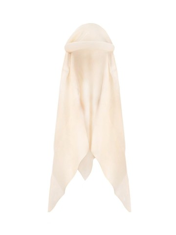 Ruslan Baginskiy Scarfs
