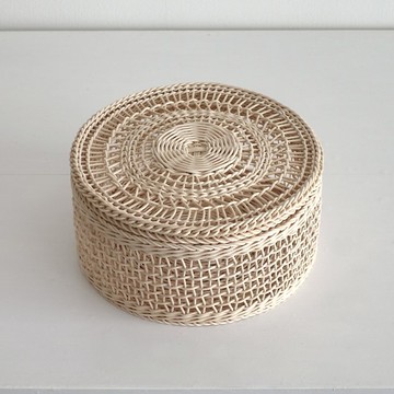 帶蓋鏤空圓形籃