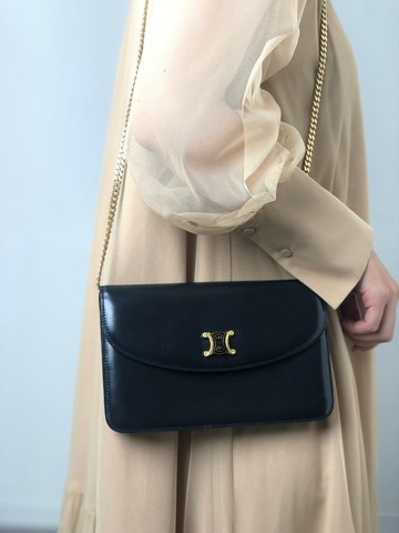 【日本直送 名牌中古包】CELINE 賽琳 側背包 黑色 Triomphe 凱旋門 皮革 鏈條側背 vintage 復古 thnjzk