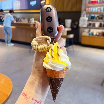 仿真水果冰淇淋鑰匙扣 創意掛飾 食玩脆皮甜筒掛鏈 鑰匙鏈 掛件 包包配飾 小禮品 趣味小吊飾 ins風掛件 吊繩