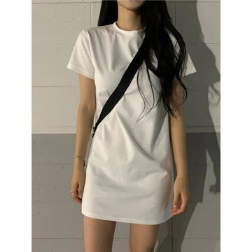 Rouje tusse夏裝新款bf風中長款白色短袖t恤女修身顯白連衣裙下衣