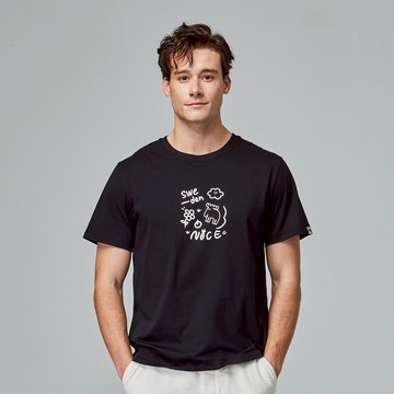 moz瑞典 駝鹿 野餐駝鹿 舒適柔棉 100%純棉短T-經典黑(亞洲版)男款