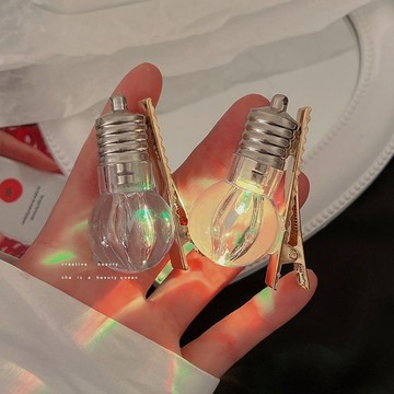 🌸台灣出貨🌸 創意趣味電燈泡髮夾女2023年新款會髮光的劉海側邊鴨嘴夾搞怪髮飾 🥇滿額免運🥇X370-11-A