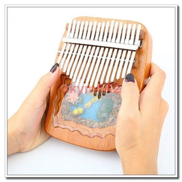 カリンバ Kalimba　17音 親指ピアノ 初心者向け ムビラ チューニングハンマー バッグ付き 伝統的 アフリカ楽器 民族楽器 子供用 大人用