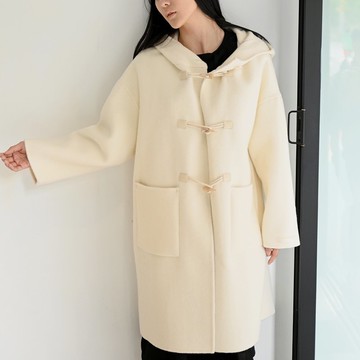 白色牛角扣-連帽長版羊毛外套大衣-米白色