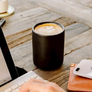 FELLOW Monty 雙層陶瓷拉花拿鐵杯（11oz／2色） - 啞光黑