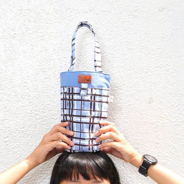厚感環保手機飲料提袋 ( 格紋街區 ) 天空藍/交換禮物/畢業季