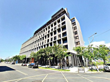 黎明海時尚優美山景五星設施飯店式管理超值車位渡假宅｜宜蘭縣頭城鎮過港路