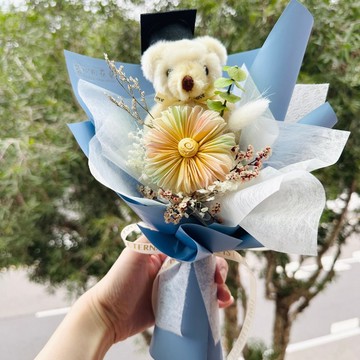 藍色小熊畢業花束 | 畢業花禮・熊熊花束