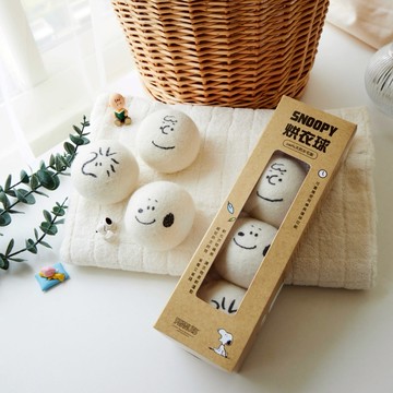 【TLCSTORE卡若特品牌館】烘乾你的煩惱☀️SNOOPY史努比烘衣球 乾衣球3盒/共9顆 (可重複使用 附收納袋)+69元加購史努比成人立體口罩