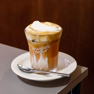 Sweet & Sour | 維也納玻璃杯