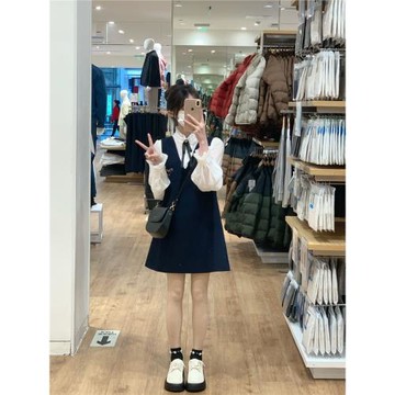 學院風背心連衣裙女春秋2025新款甜美時尚V領a字短裙子溫柔小個子