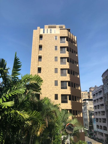 竹圍捷運四房加車位｜新北市淡水區民族路