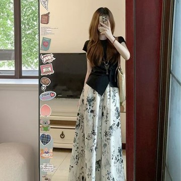 【桃喜Rich女裝】大尺碼女裝 新中式國風不規則短袖上衣+印花闊腿褲兩件套 新款寬鬆休閒套裝 短版上衣 黑色上衣