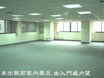 近捷運民生一路上雙採光百隆民生辦公室｜高雄市新興區民生一路
