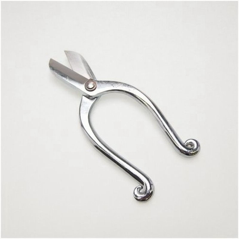 花鋏白打 安重作 5 5寸 花鋏 生け花 道具 フラワーアレンジメント 華道具 花ばさみ 通販 Lineポイント最大0 5 Get Lineショッピング