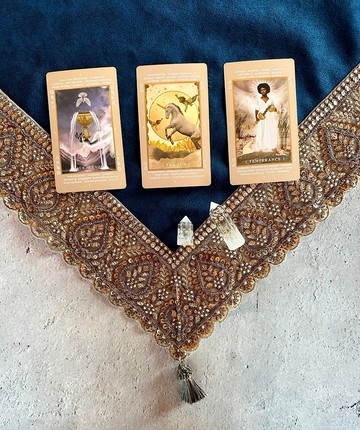 奢華　由日本占卜師　純手工製作的　塔羅牌桌布　Made in JAPAN