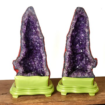 【轉運水晶】中型紫晶洞一對